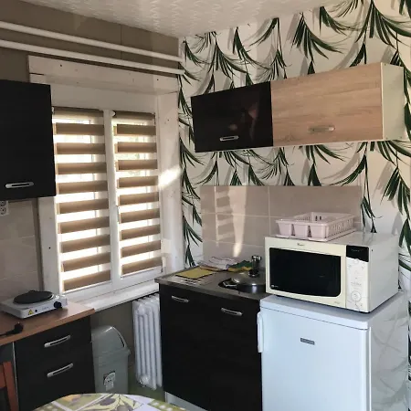 Apartmán Corner Munkas Pětikostelí